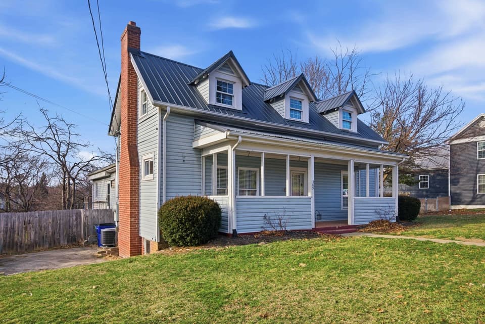 509 W Main Street, photo 4 of 40
