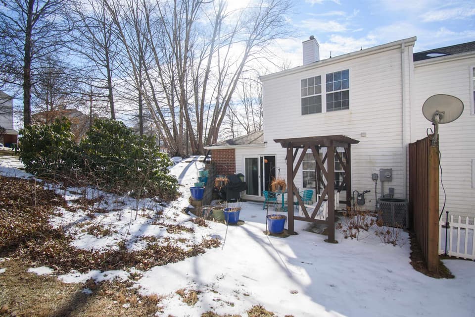 205 Bronze Leaf Drive, photo 8 of 36