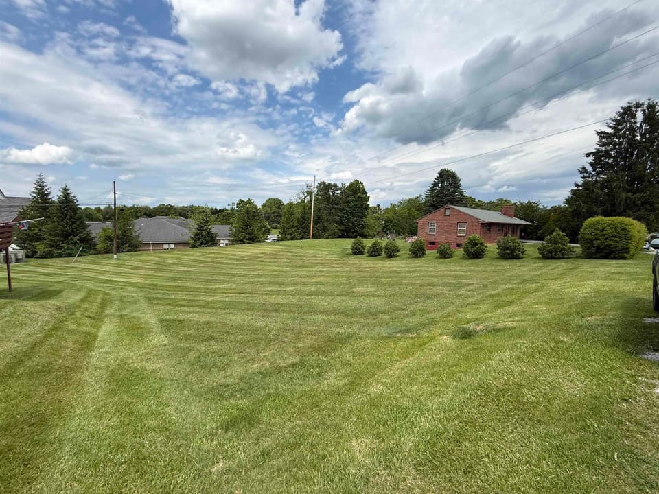 60 Ellett Road, Christiansburg, VA