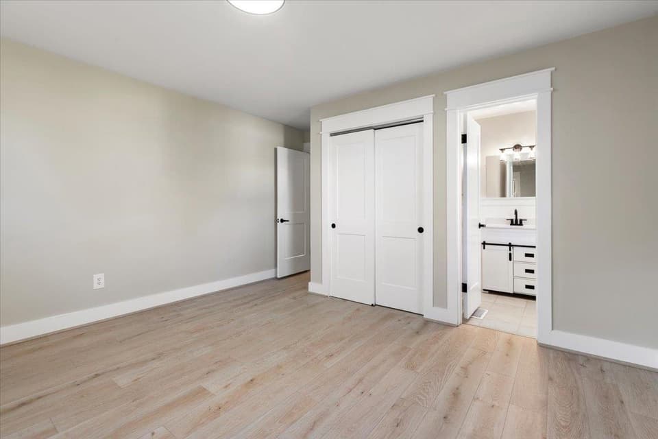 855 Mountain View Drive, photo 33 of 40