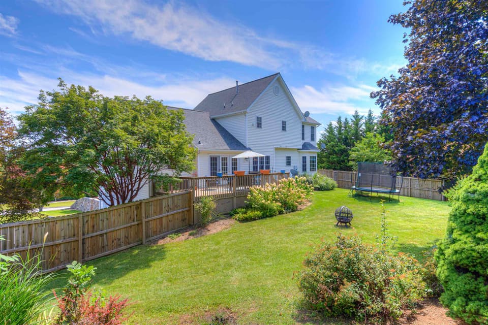 1450 Sleepy Hollow Road, photo 9 of 40