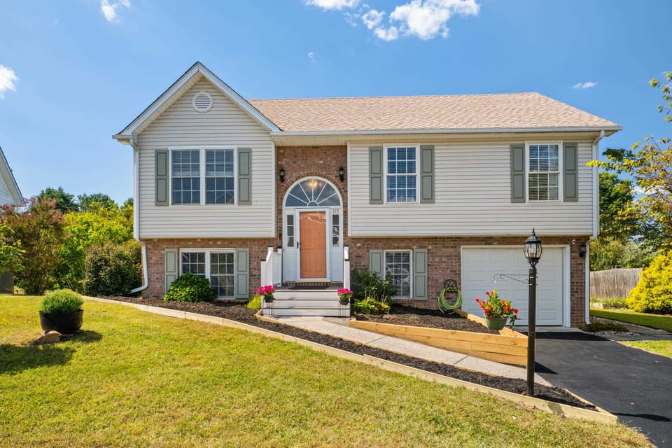 115 Tula Circle, Christiansburg, VA