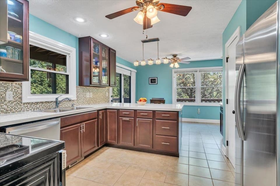 1280 Tranquility Viaduct, photo 14 of 40