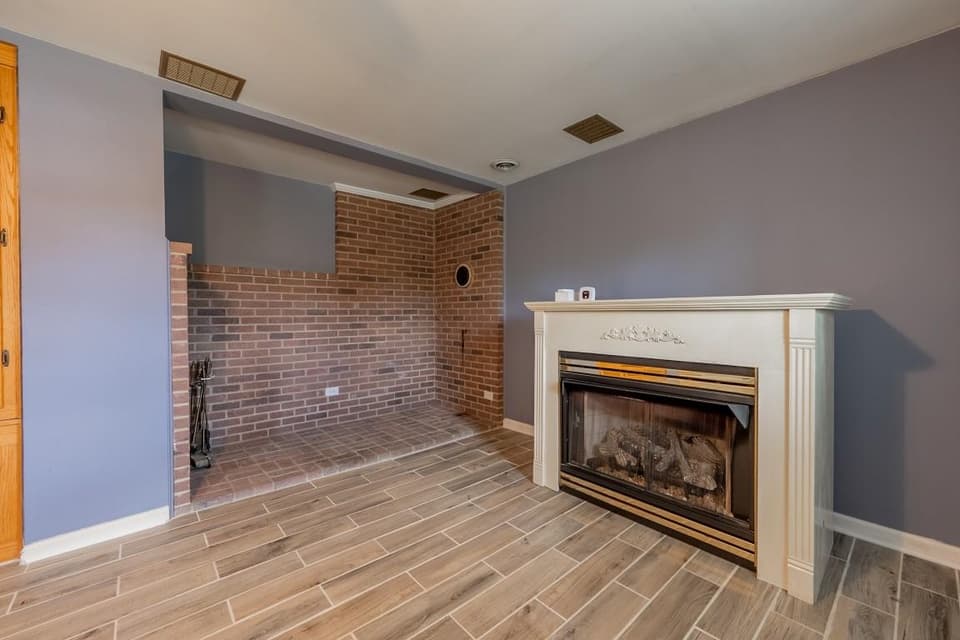 265 Mulberry Drive, photo 33 of 40