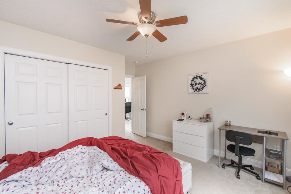 1015 Oak Tree Boulevard, photo 21 of 29