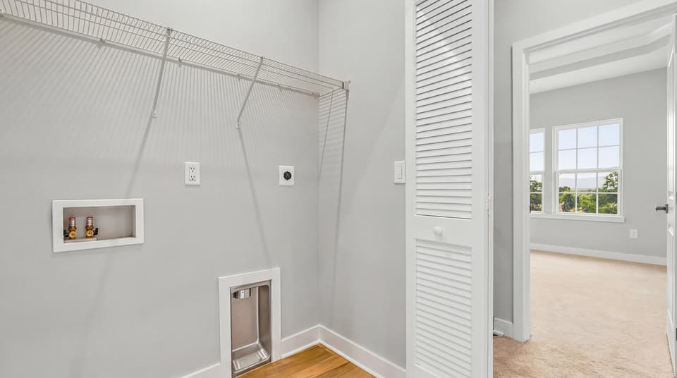 1279 Cornerstone Drive Unit B, photo 18 of 22