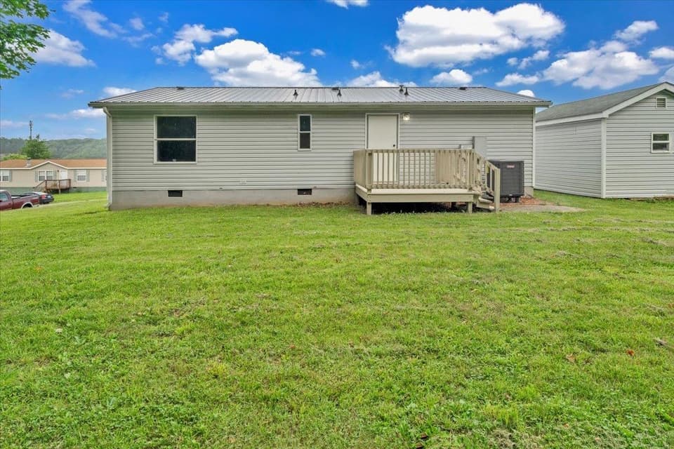 1631 Blue Spruce Drive, photo 22 of 33