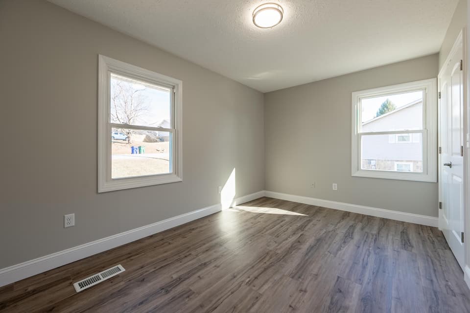 230 Pelham Lane, photo 30 of 40