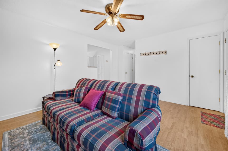 130 Pepper Street NE, photo 11 of 40