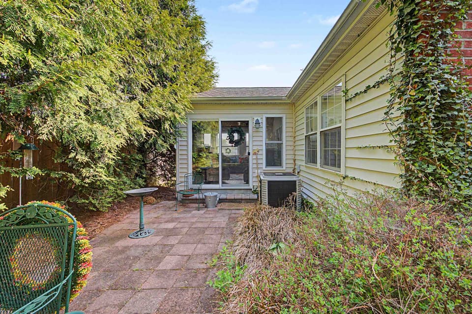 155 Jennifer Street SE, photo 37 of 40