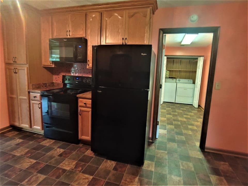 4585 Roanoke St, photo 18 of 40