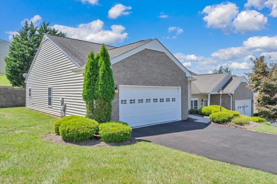 255 Slate Creek Drive NW, photo 26 of 28