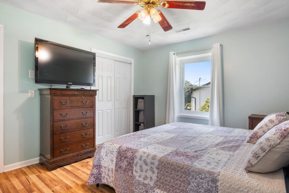 80 Meadow Drive, photo 19 of 40