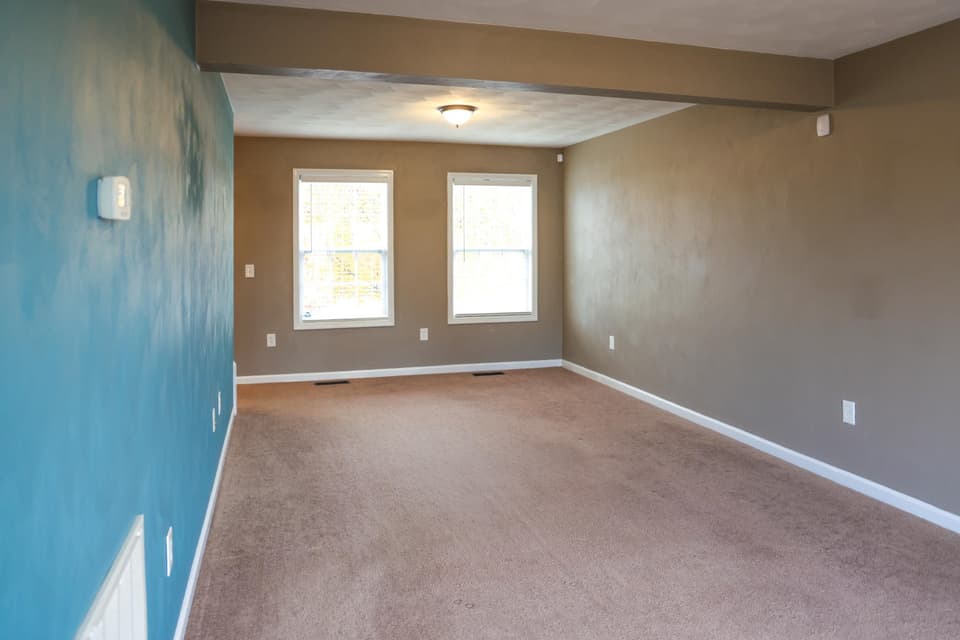 505 Keystone Drive, photo 4 of 40