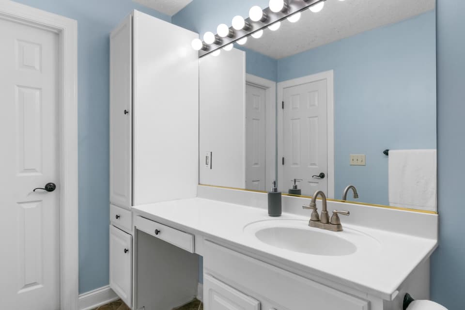 1425 Providence Boulevard, photo 18 of 40