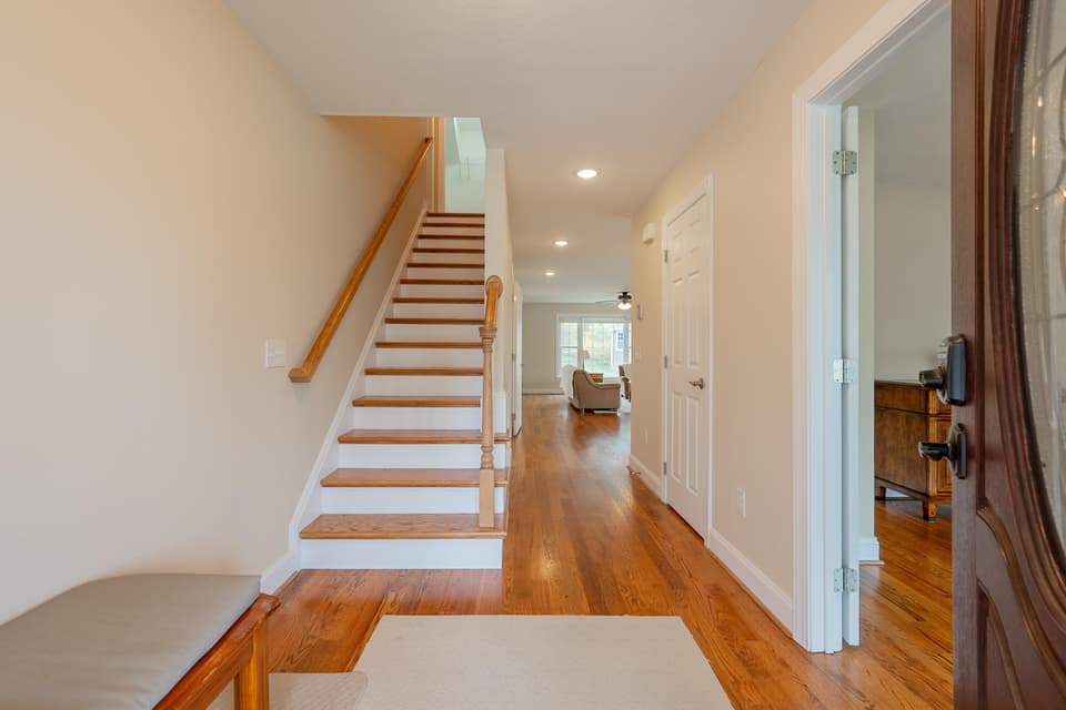 35 Meadow Drive, photo 12 of 40