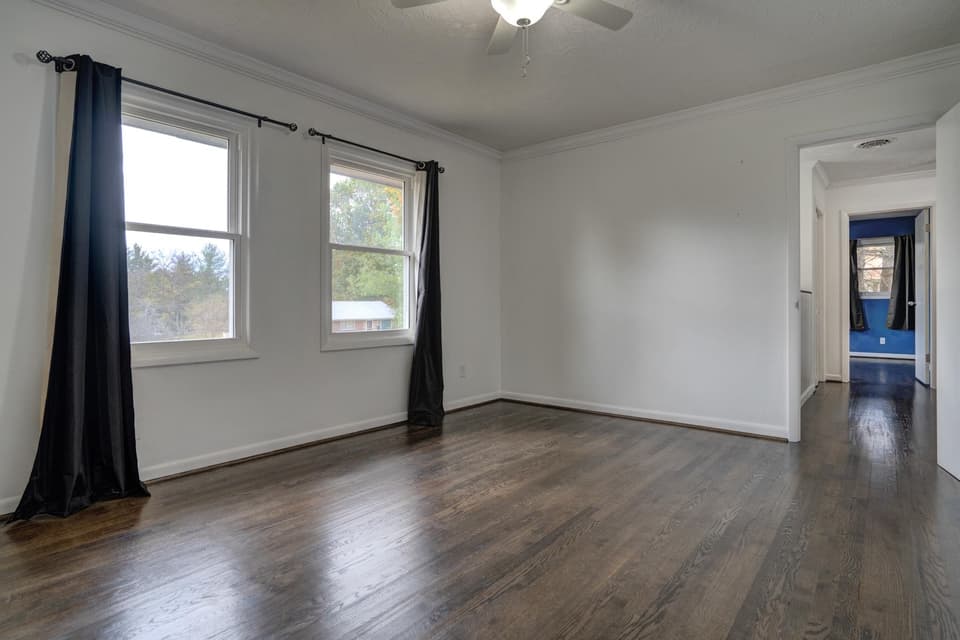 5 S Dudley Drive, photo 10 of 40