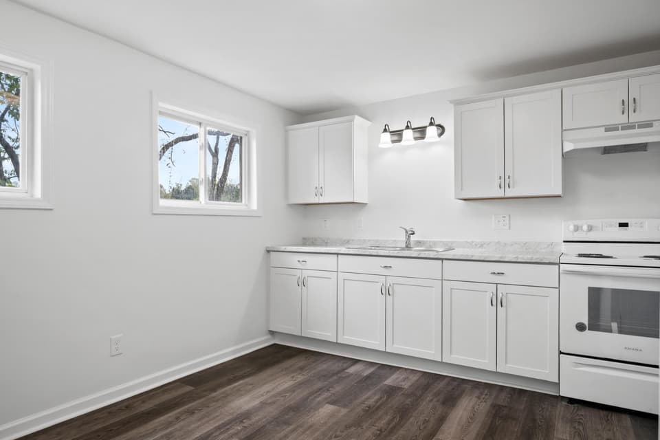 130 East Street, photo 25 of 36