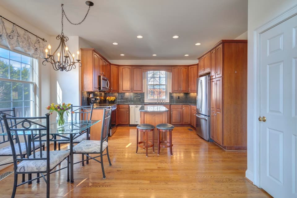120 Cedar Bluff Drive, photo 19 of 40