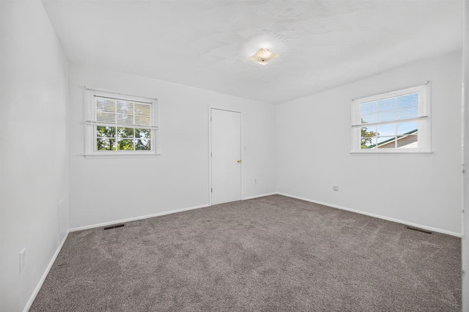 130 Pepper Street NE, photo 33 of 40
