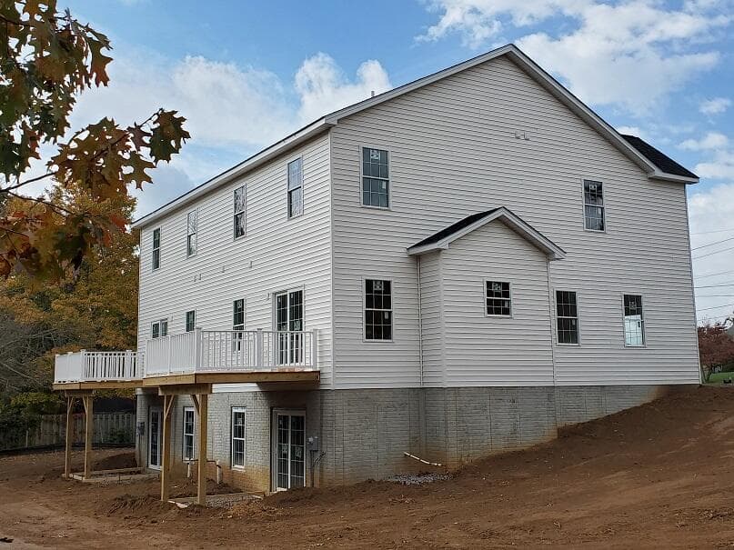 600 Starlight Dr, photo 6 of 7