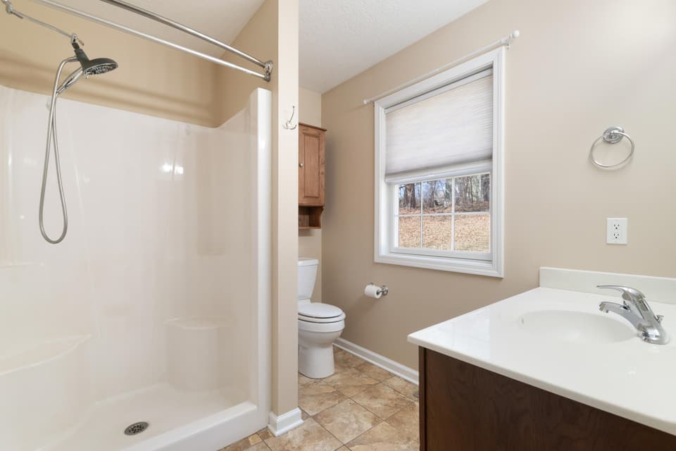 835 College Street, photo 26 of 33