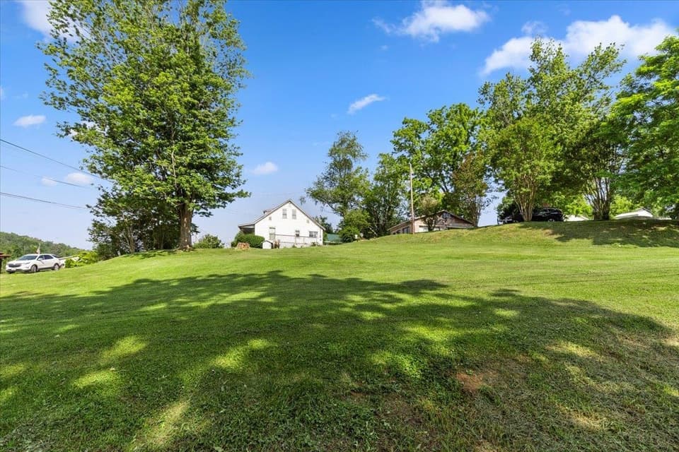 1160 Montgomery Street, photo 26 of 40