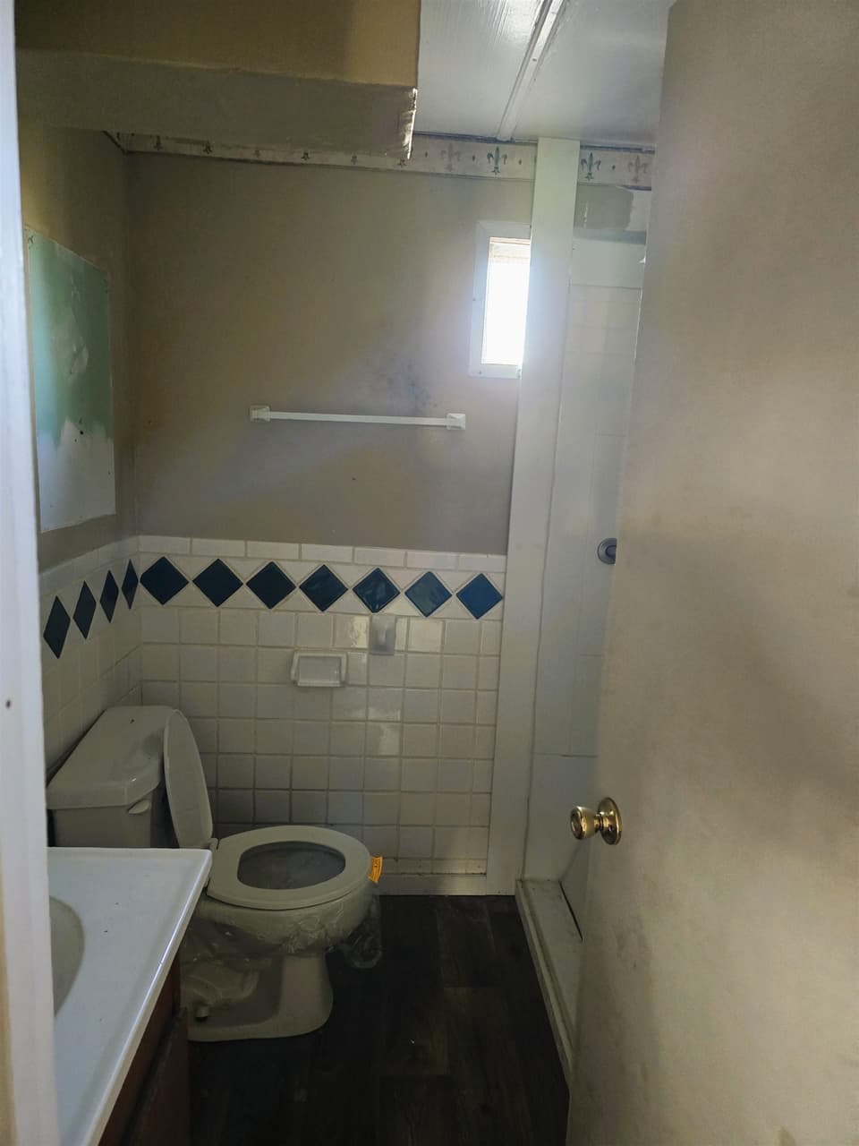 208 Easy Street, photo 34 of 39