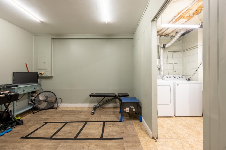 2665 Glade Drive SE, photo 33 of 40