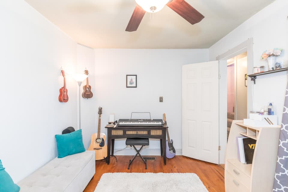 1055 Murray Street, photo 29 of 40