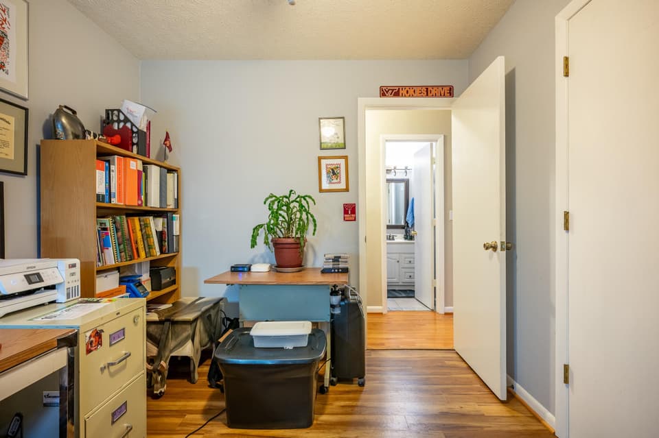460 Mulberry Drive SW, photo 30 of 40