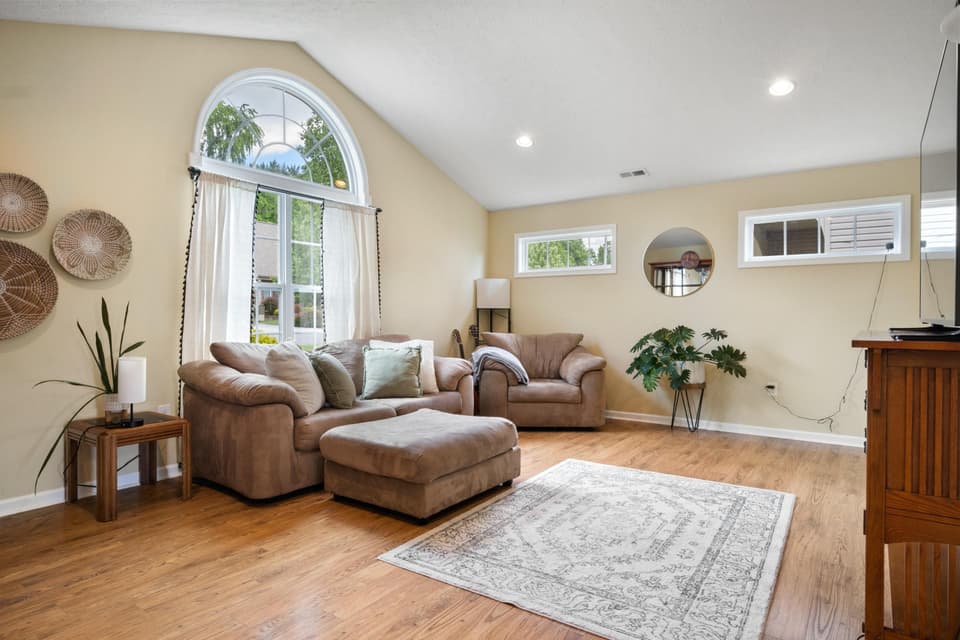 180 Alexa Lane, photo 4 of 36