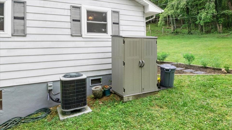 2088 Fire Tower Road, photo 32 of 40