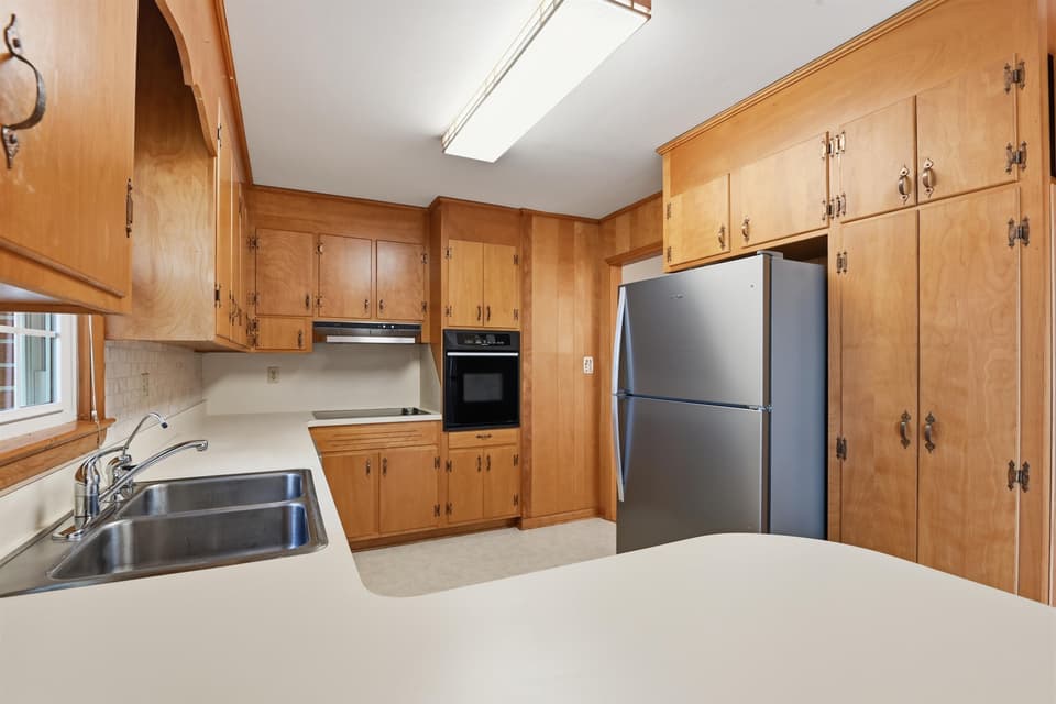 280 Cheverly Drive, photo 11 of 40