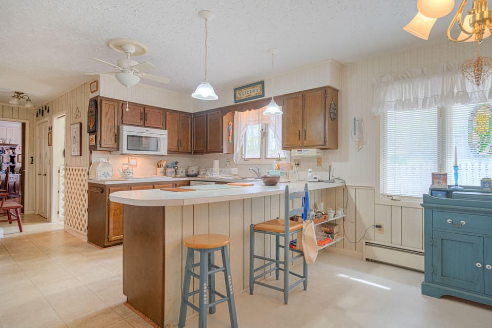 1144 Round Meadow Dr, photo 9 of 36