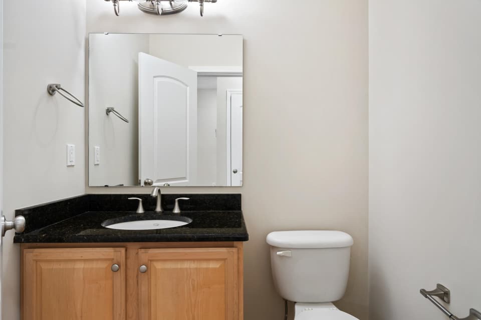 135 Phoenix Boulevard, photo 17 of 40