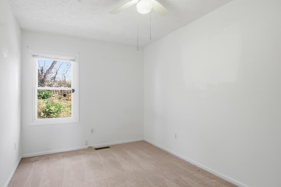 1655 York Drive, photo 22 of 38