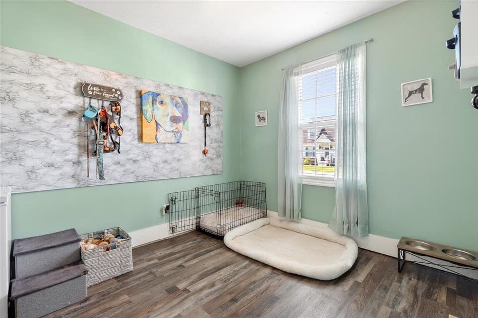 150 Sage Lane, photo 17 of 32