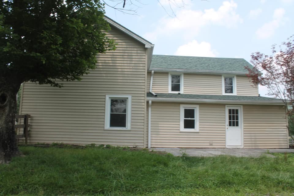2768 Ellett Rd, photo 5 of 40