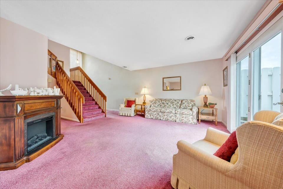 90 Patricia Lane NE, photo 13 of 38