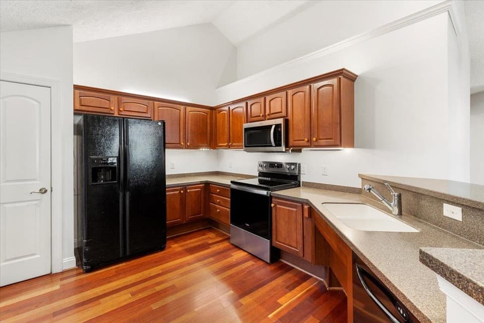 225 Patriot Way Unit 62, photo 33 of 40