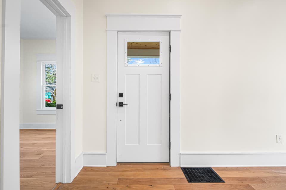 301 Park Street, photo 9 of 40