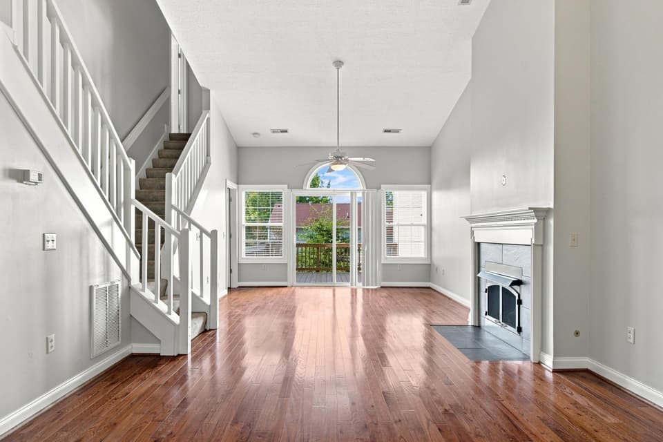 260 Gold Leaf Drive NW, photo 5 of 27