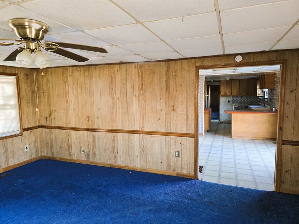 208 Easy Street, photo 12 of 39