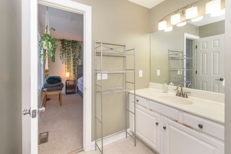 420 Silver Leaf Drive, photo 29 of 40
