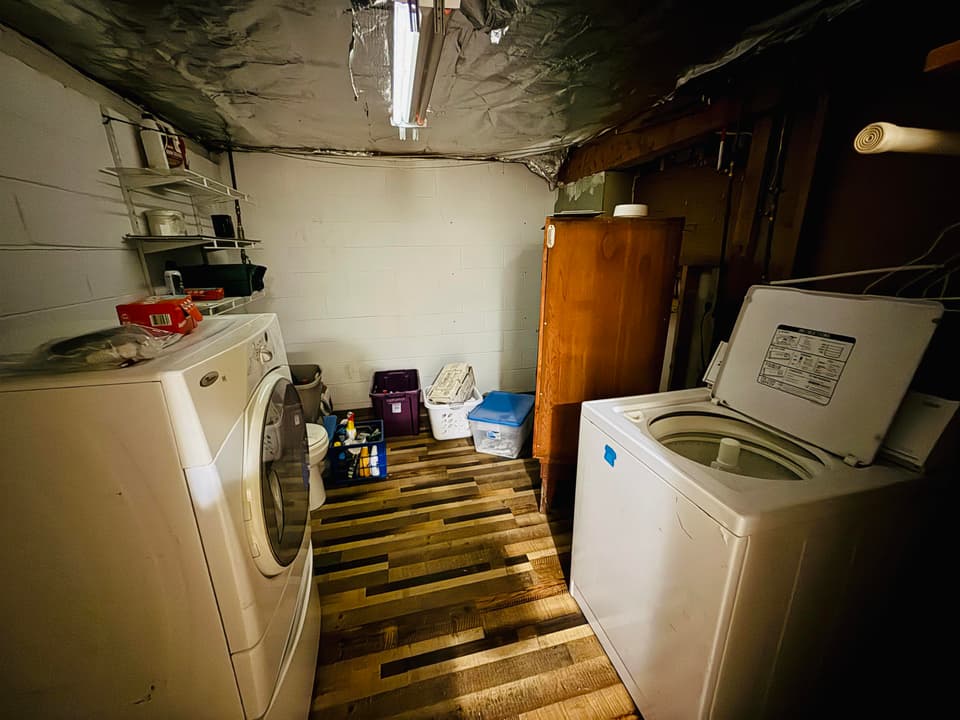 610 Cambria Street NW, photo 14 of 33