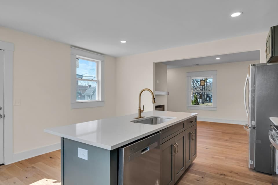 303 Park Street, photo 15 of 30