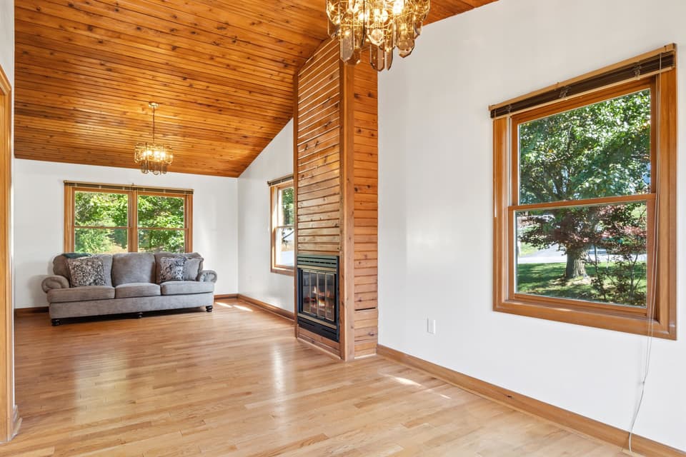 425 Independence Boulevard, photo 12 of 40