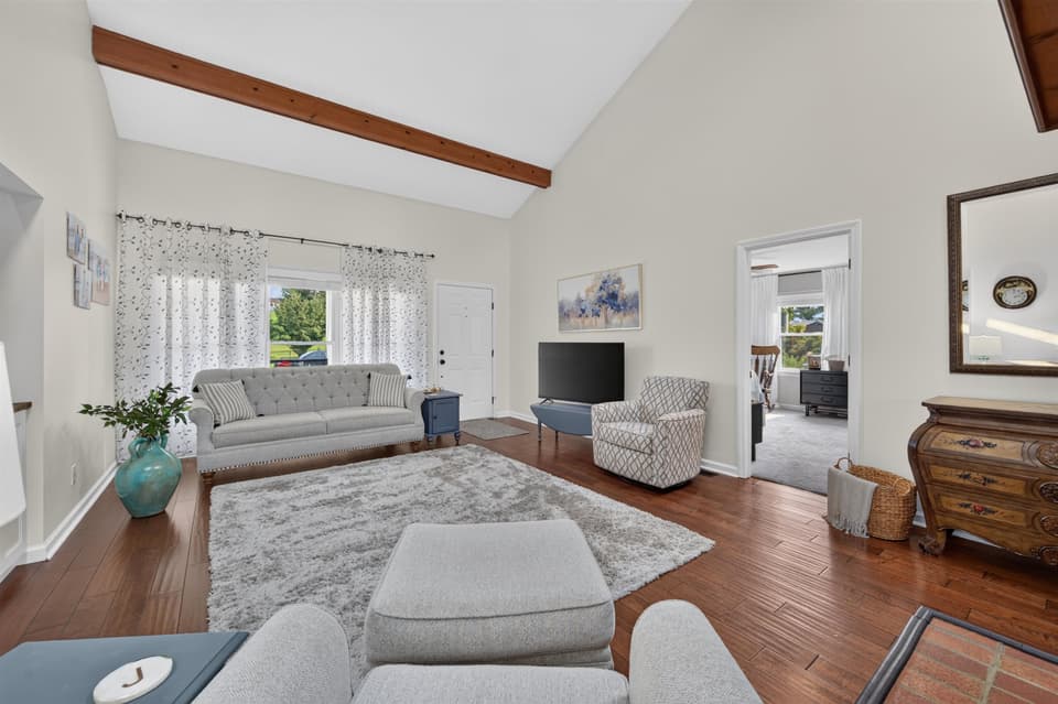 2405 Glade Drive SE, photo 14 of 40