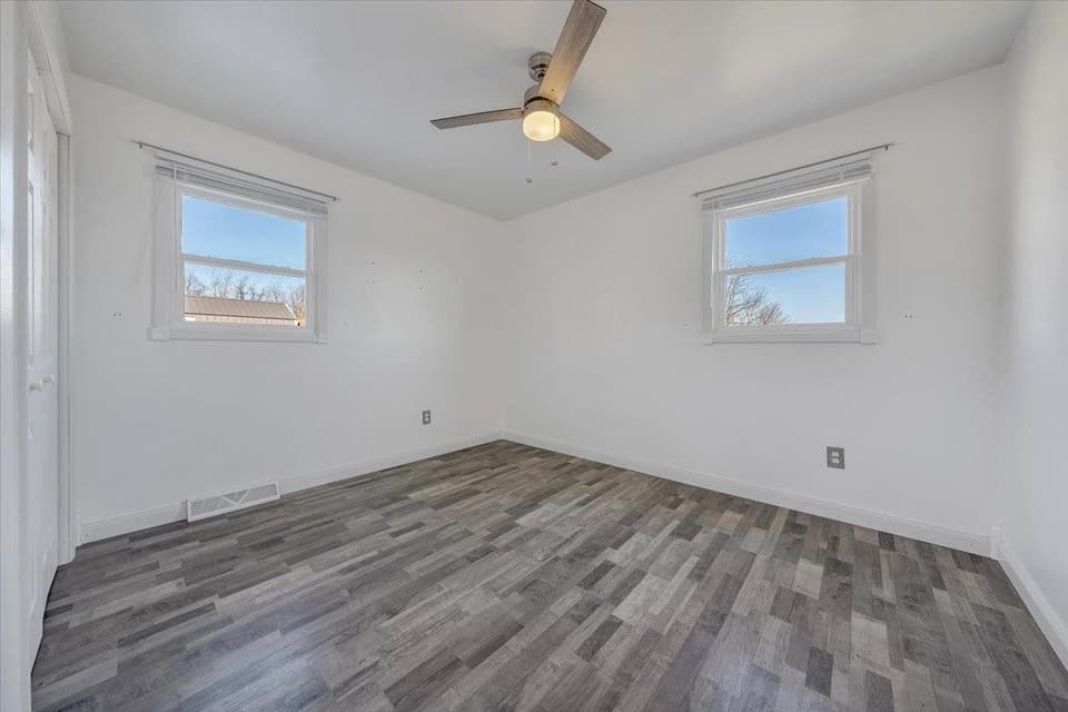 2672 Violet Lane, photo 14 of 34